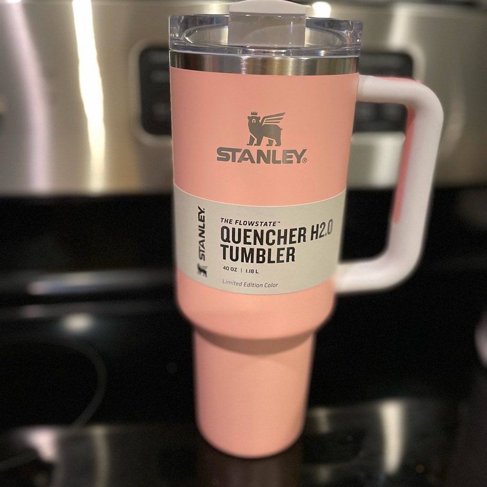 Peach limited edition 40oz Stanley brand new